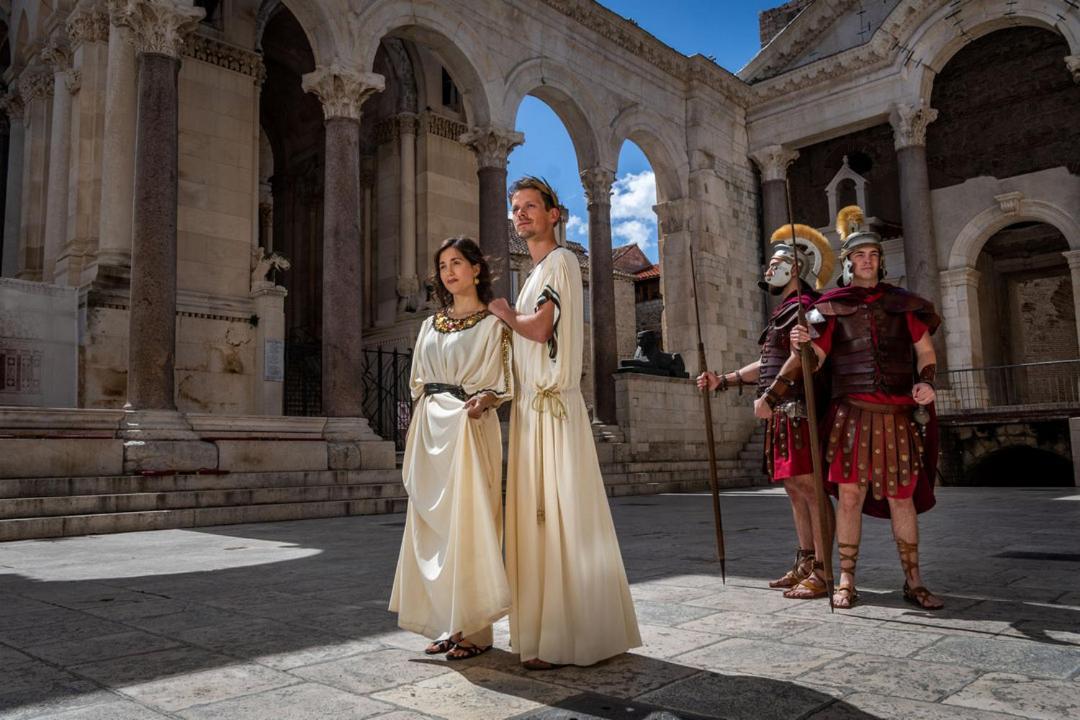 Luxury Apartment In Ancient City Split Bagian luar foto